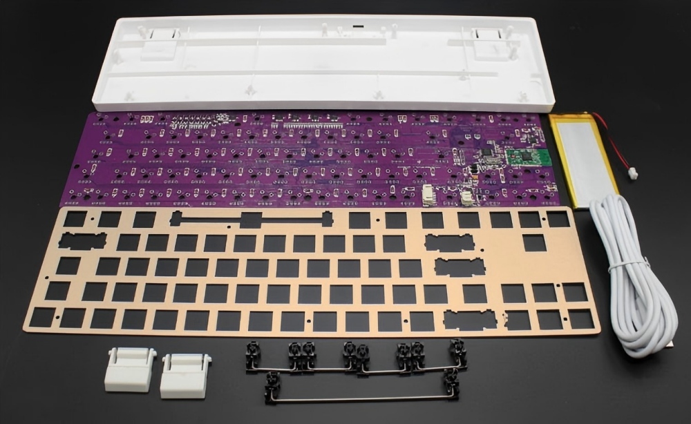 Disassembled mechanical keyboard kit, including a purple keyboard PCB, metal plate, case, and battery, showing the core role of the keyboard PCB in assembly